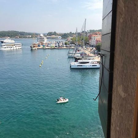 Studio First Row To The Sea Ρόβινι Εξωτερικό φωτογραφία